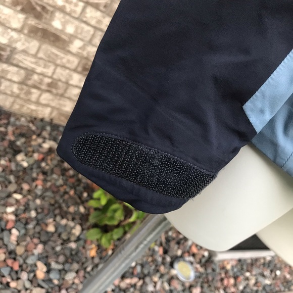 Women's North Face Summit Series Gore-Tex Jacket - Picture 4 of 16